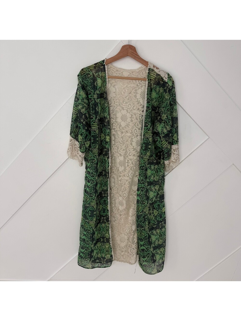 Maaji Green and Beige Lace Sheer Beach Vacation Kimono XS